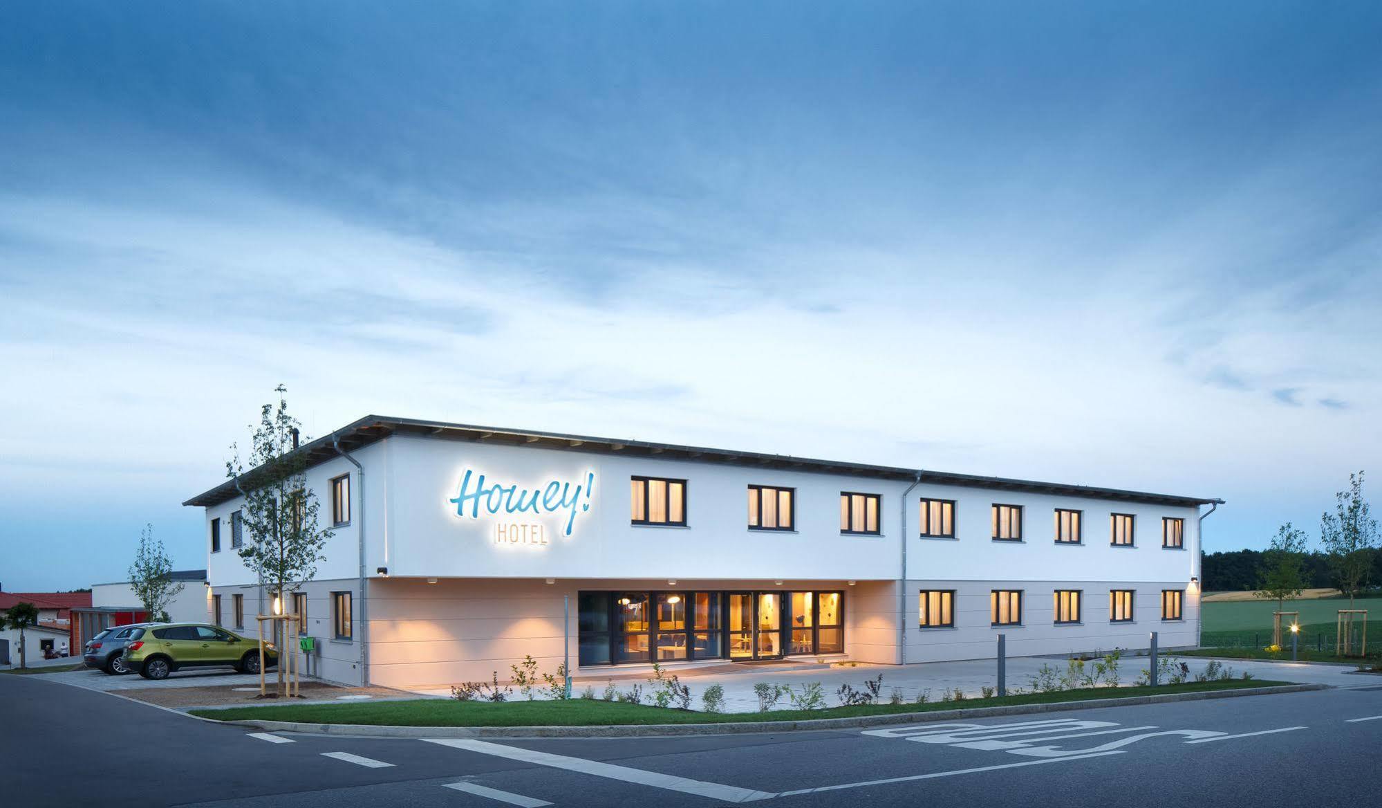 Homey! Hotel Regensburg Exterior photo